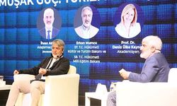 Erkan Mumcu'dan dış politika analizi