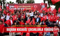 Kepez’de 23 Nisan coşkusu bayram kortejiyle taçlandı; Başkan Kocagöz çocuklarla yürüdü