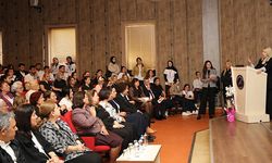 Akdeniz Üniversitesi'nde Kanser Farkındalık Sempozyumu