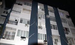 Apartman dairesinde yangın mutfağa sıçradı