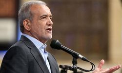 Pezeşkiyan’dan ABD’ye: Dünya ikiyüzlü söylemlerinizi görüyor