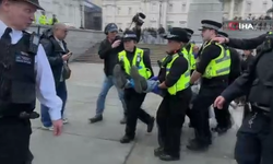Londra'da 'Filistin’e destek gösteri'sine müdahale: 212 gözaltı