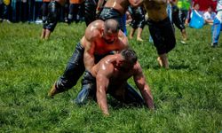 Gaziantep Şahinbey Yağlı Güreşleri’nde finalistler belli oldu!