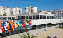 Muratpaşa'da 'Unutulmayan Dizeler ve Ezgiler Akşamı' sanatseverleri bir araya getirecek