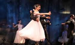 'Anna Karenina' dünya prömiyeriyle sahnede