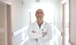 'Prostat büyümesi, 40 yaş sonrası erkekleri tehdit ediyor'