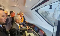 Milli elektrikli hızlı tren saatte 240 kilometreye ulaştı