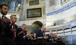 Cumhurbaşkanı Erdoğan, cuma namazını Ayasofya-i Kebir Cami-i Şerifi'nde kıldı