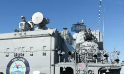 TCG Fatih, Sarayburnu Limanı'nda ziyarete açıldı