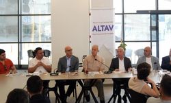 Alanya'da tur operatörleri istişare toplantısı gerçekleştirildi