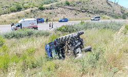 Manavgat’ta traktör kabini hayat kurtardı