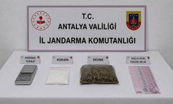 Döşemealtı'nda uyuşturucu operasyonu