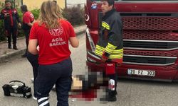 Döşemealtı'nda TIR motosiklete çarptı