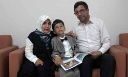 6 yaşındaki otizmli çocuk, hayal dünyasını hikayeye dönüştürdü