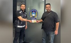 Bulduğu 700 euroyu zabıtaya teslim etti