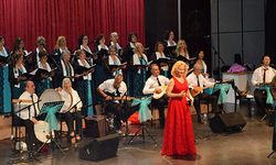 Antalyalı türküseverler 'Yaren Türküleri' konserinde buluştu