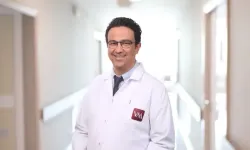 ‘Böbrek kanseri çoğu zaman belirti vermeden ilerliyor’