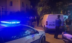 Babasının cenazesiyle 2 gün aynı evde yaşadı