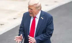Trump: İran'a çok sert saldıracağız