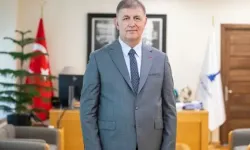 İzmir Büyükşehir Belediye Başkanı Cemil Tugay, CHP’den istifa etti