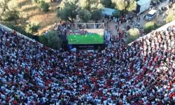 Milli maç coşkusuna YKS ayarı: Belediyelerden dev ekranda milli maç yayınına iptal kararı