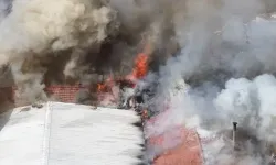 Bursa'da tarihi çarşıda yangın