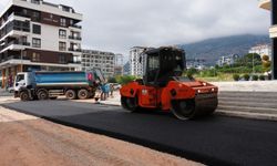Alanya Belediyesi'nden sıcak asfalt çalışması