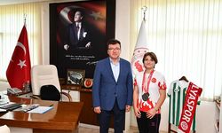 Serik'in gururu Ayşe Büyükkaçar