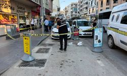 Doğum günü pastasıyla yürürken silahlı saldırıya uğradı