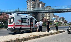 Alanya'da kontrolden çıkan otomobil devrildi