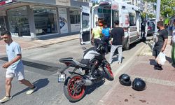 Aynı kavşakta bir saat arayla iki ayrı motosiklet kazası: 2 yaralı