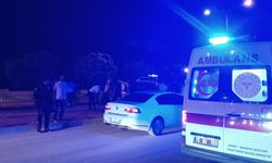 Burdur'da hafif ticari araç ile otobüs çarpıştı
