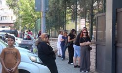 Alanya'da LGS heyecanı başladı : Öğrenciler sınavda ter döktü, veliler dualarla bekledi