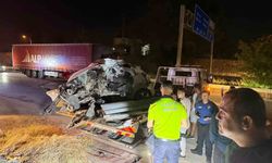 Aracın motorunun barakaya girdiği kazada, sürücü hayatını kaybetti