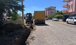 Elektrik hatları yer altına alınıyor