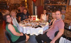 Doğum gününü İnkılap'ta kutladı