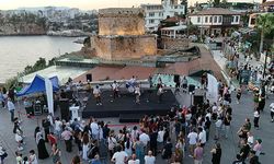 Hıdırlık Kulesi'nde tarih atmosferinde konserler