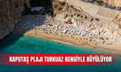 Kaputaş Plajı turkuaz rengiyle büyülüyor
