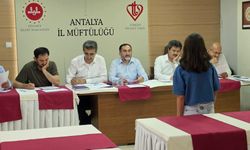 Çocuk evlerinde hadis ve şiir yarışması