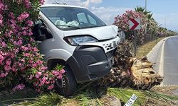 Alanya'da motosiklet sürücüsü kazada hayatını kaybetti