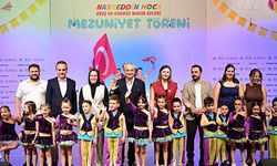 Kepez'in kreşlerinde mezuniyet sevinci