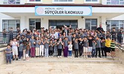 Okul ziyaretinde talepleri karşıladı