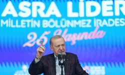 Cumhurbaşkanı Erdoğan: "Cahil, geri kafalı bazı fosiller çıkıyor, başörtüsüne, başörtülüye kin kusuyor"