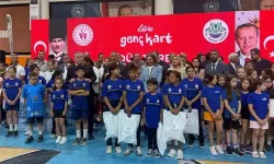 Bakan Bak: Çocuklarımızı sporla buluşturacağız