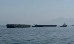 İran, Hürmüz Boğazı'nı kapattığını duyurdu