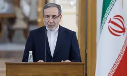 Arakçi: ABD saldırılarına katkıda bulunanlar, meşru hedef olarak kabul edilecek