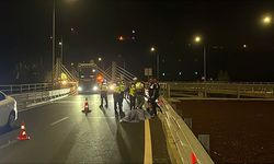 Alanya'da bariyerlere çarpan motosiklet sürücüsü hayatını kaybetti