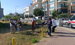 Manavgat'ta taksi ile otomobil çarpıştı