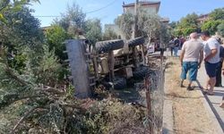 Devrilen iş makinesinin sürücüsü hayatını kaybetti
