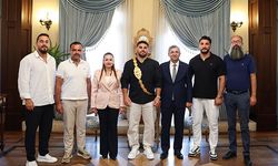 Başpehlivan Taş, Vali Şahin'i ziyaret etti